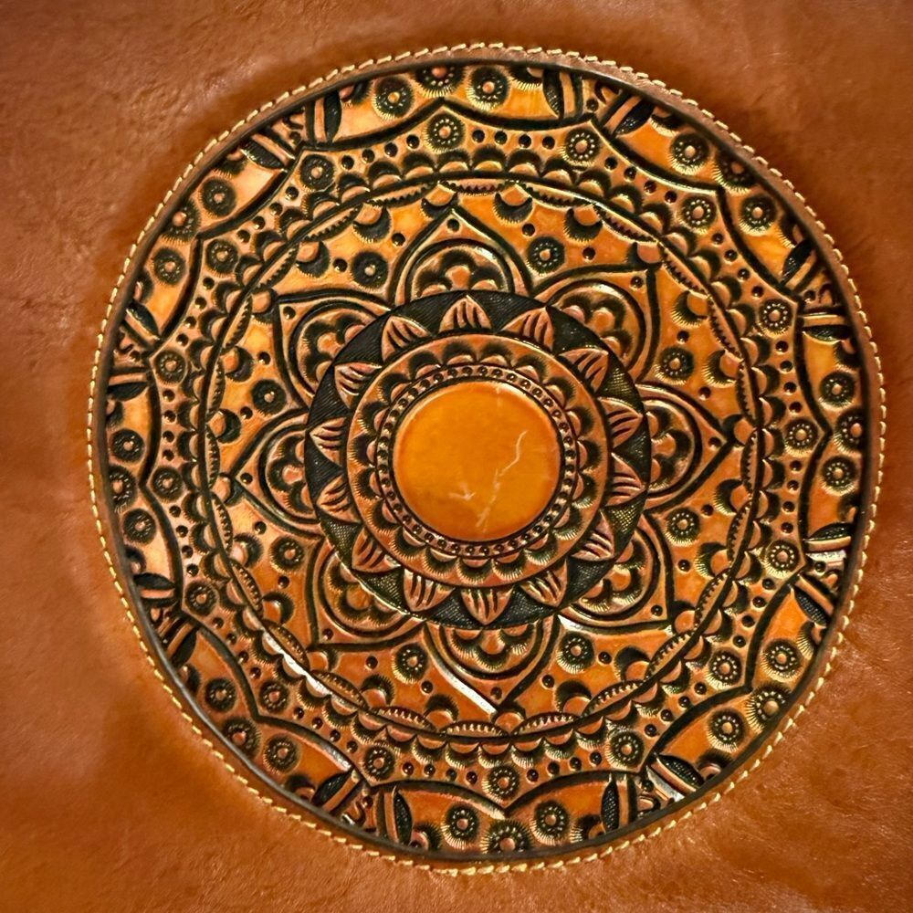 New Brown Leather Handbag with Mandala Design Handle with removable strap - Picture 6 of 12